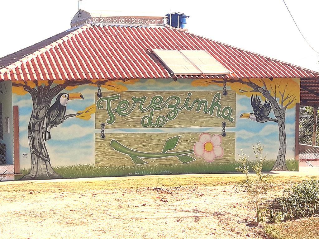 Pousada Terezinha Do Flor Сан-Жуан-Батиста-ду-Глория Экстерьер фото